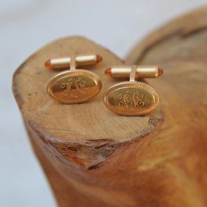 EUC Vintage Gold Cuff Links